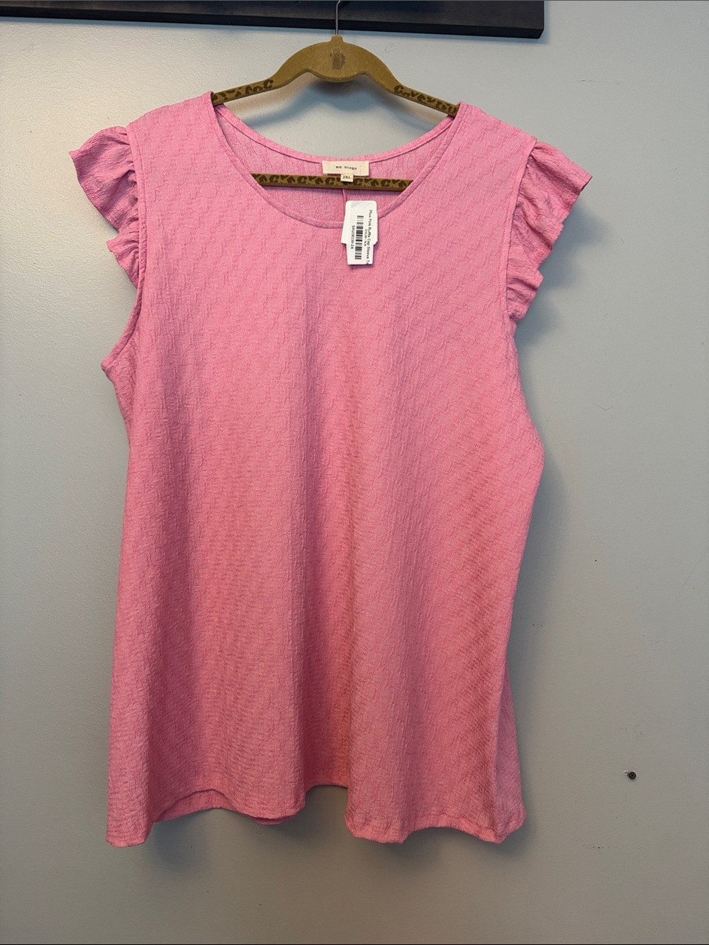 Sleeveless Ruffle Cap-Sleeve Top in Pink